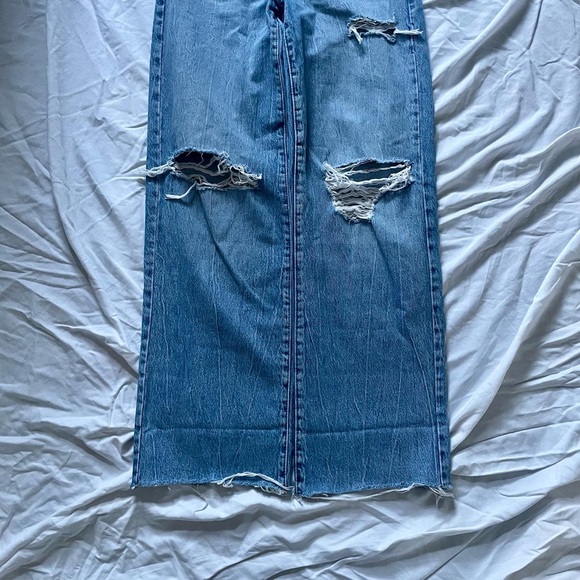 Blue ripped jeans - Picture 4 of 5